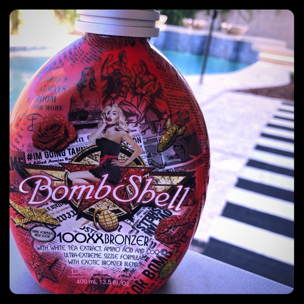 Bombshell tanning lotion